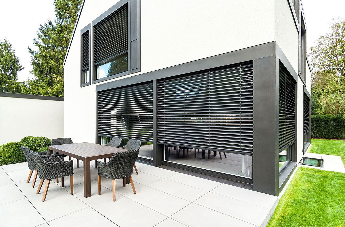 Outdoor Blinds Doha Qatar